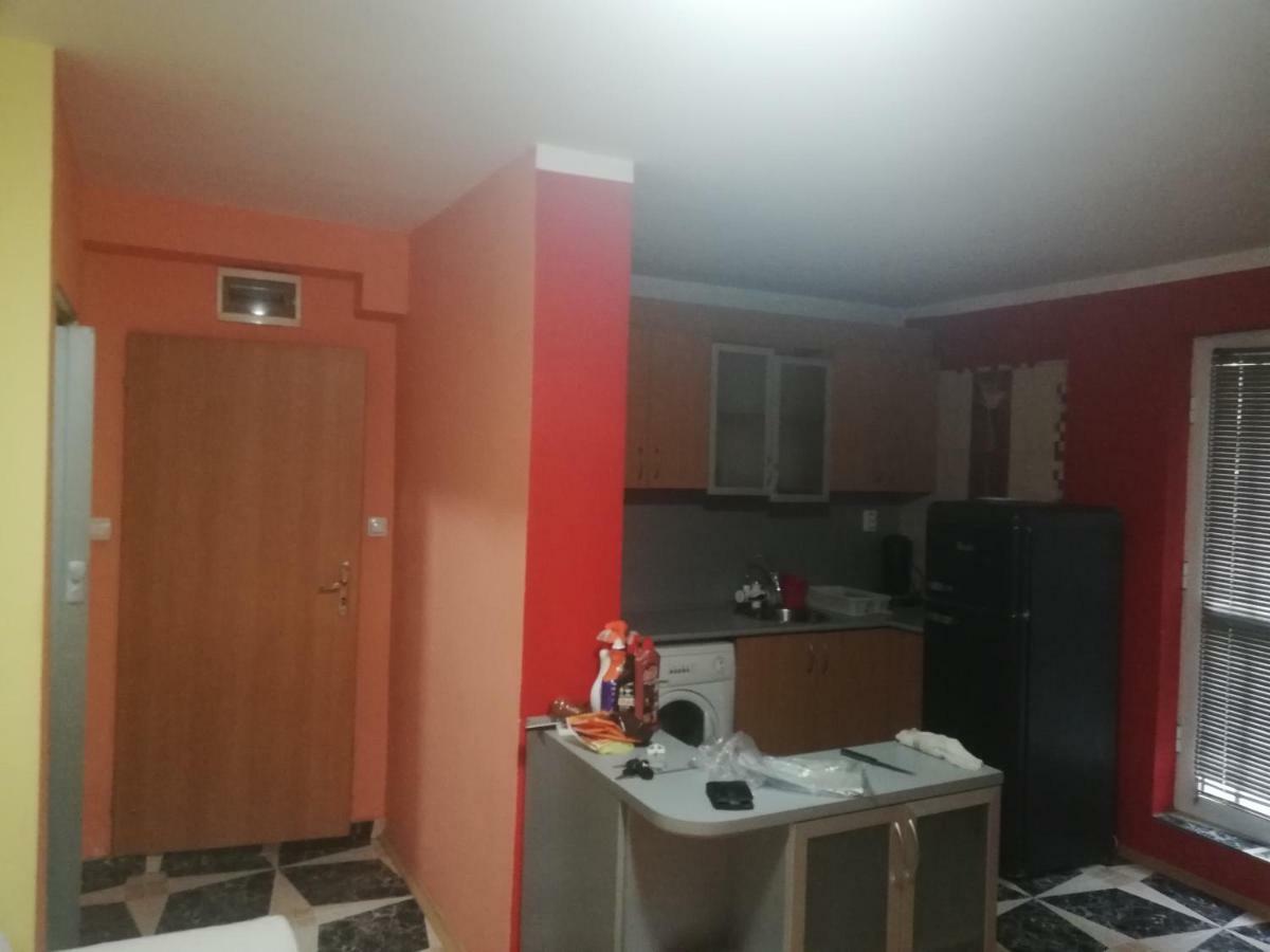 Лукс Апартамент Eski Zağra Dış mekan fotoğraf